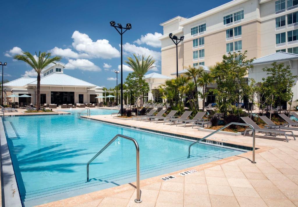 Springhill Suites By Marriott Orlando At Flamingo Crossings Town Center-Western Entrance Exterior foto