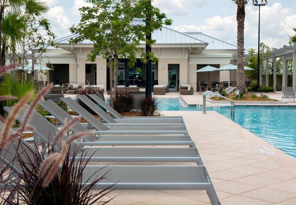 Springhill Suites By Marriott Orlando At Flamingo Crossings Town Center-Western Entrance Exterior foto